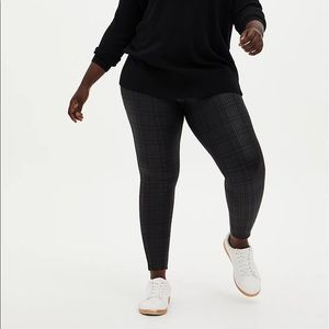 Platinum Legging - Coated Ponte Plaid Black